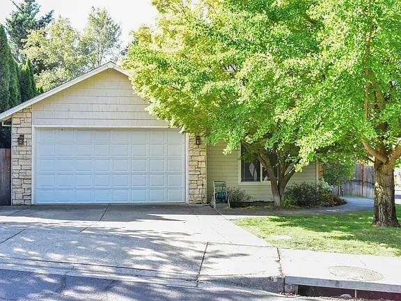 Photo - 2914 Farmington Ave