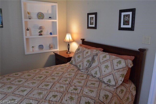 Photo - 74 2nd St