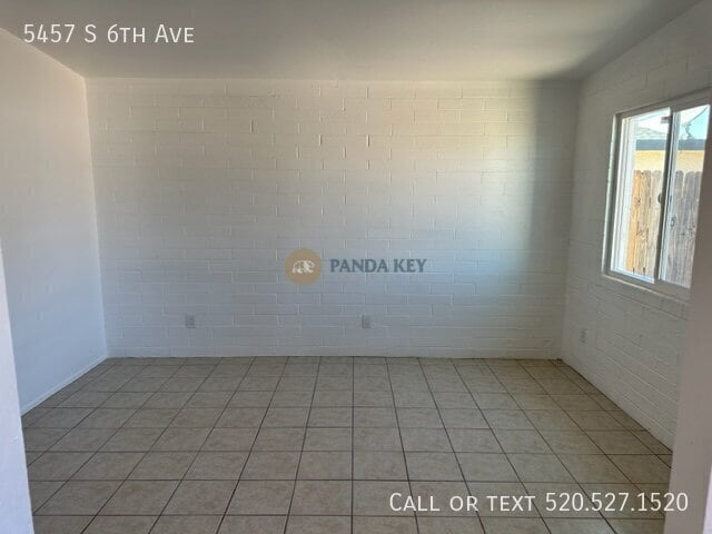 5457 S 6th Ave
