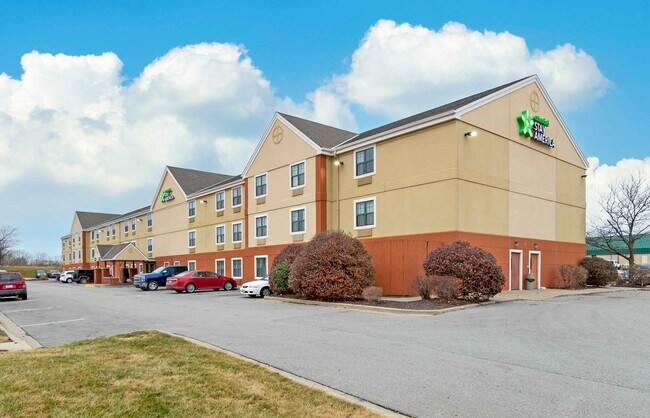 Furnished Studio-Kansas City - Airport - Plaza Circle
