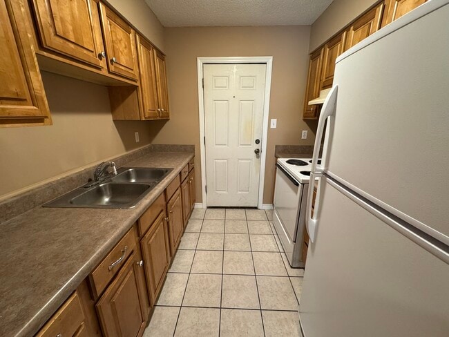 Photo - 1925 Arizona St Townhome