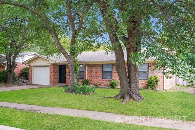 Photo - 3 BR/2BA | Newly Renovated Single Family Home |  | 1-Car Covered Parking | Gated backyard
