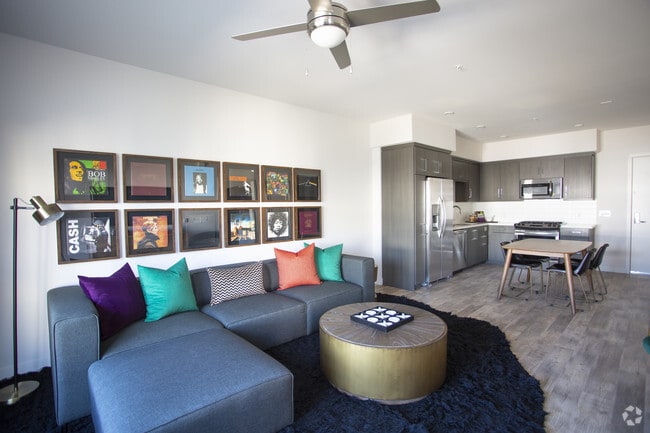 1HAB, 1BA - 609 ft² - The Weddington