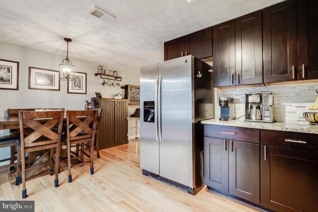 Photo - 8280 Wold Den Ct