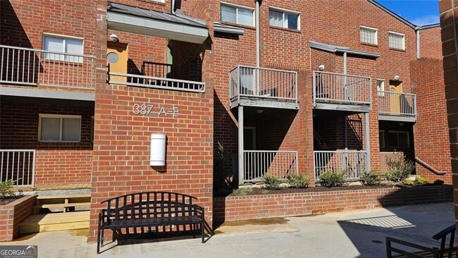 Building Photo - 387 Ralph McGill Blvd NE Unit B Rental