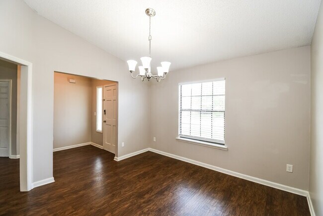 Photo - 10831 Losco Jct Dr