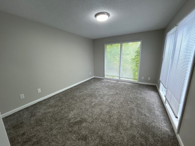 Photo - 45 Woodmont Dr