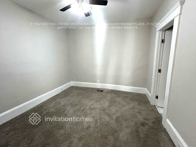 Photo - 1221 Epworth St SW