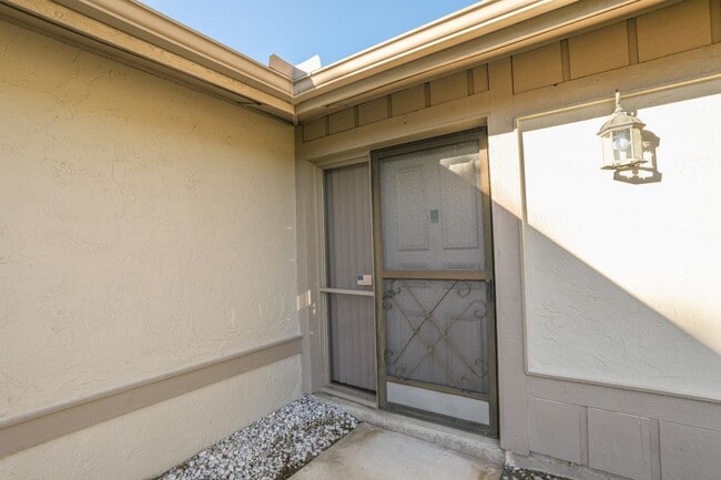 Photo - 5005 Ledgewood Way