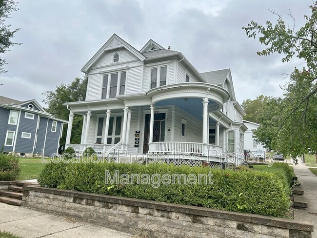 Building Photo - 1101 Tennessee St Rental
