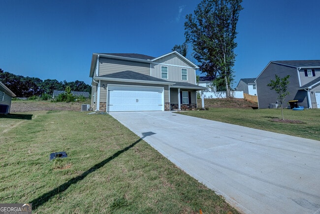 Photo - 322 Foxtrot Trl