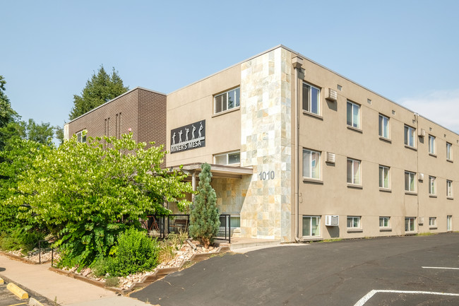 Miner's Mesa - Miner's Mesa Apartments
