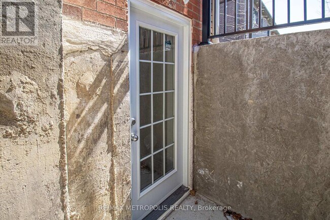 Photo - 507 Charnwood Ct