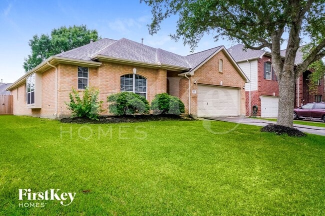 Photo - 323 Diamond Bay Dr