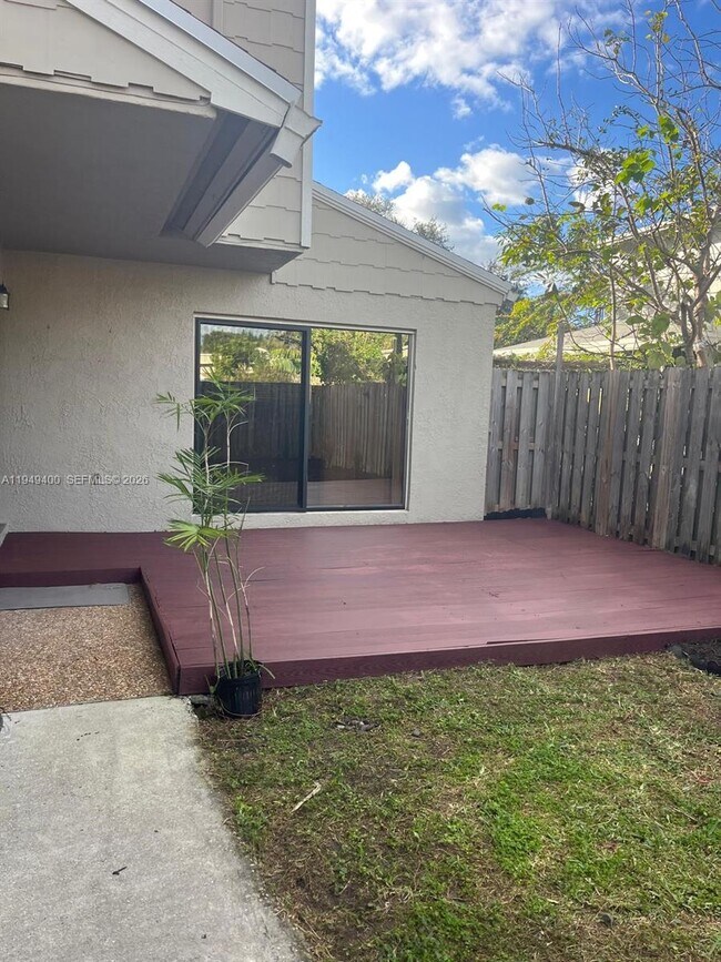 Photo - 13292 NW 5th St