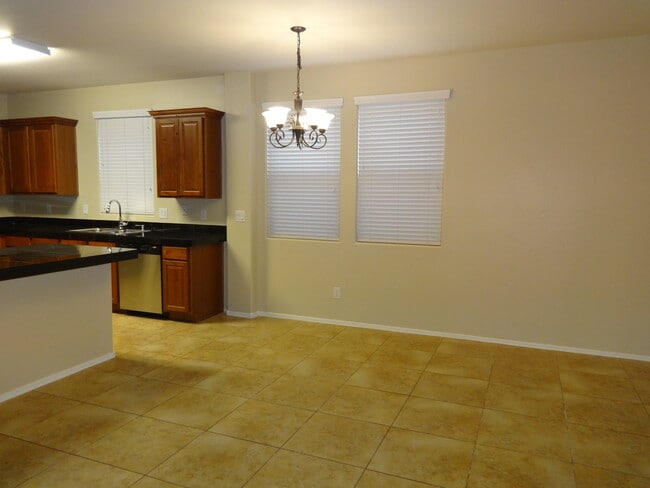 7600 W Spur Dr