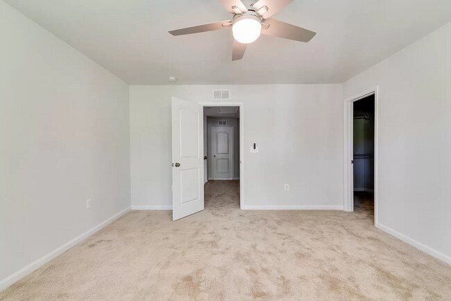 Photo - 478 Rivanna Hl Rd