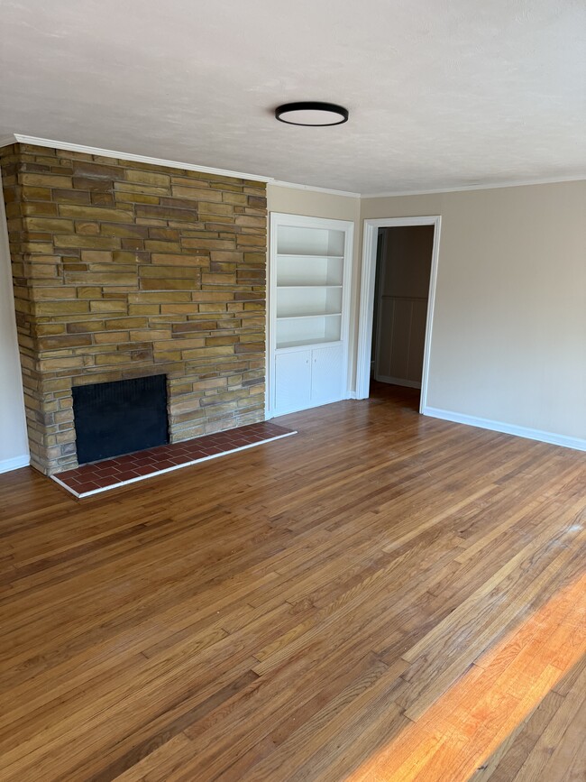 Photo - 507 Roosevelt Dr