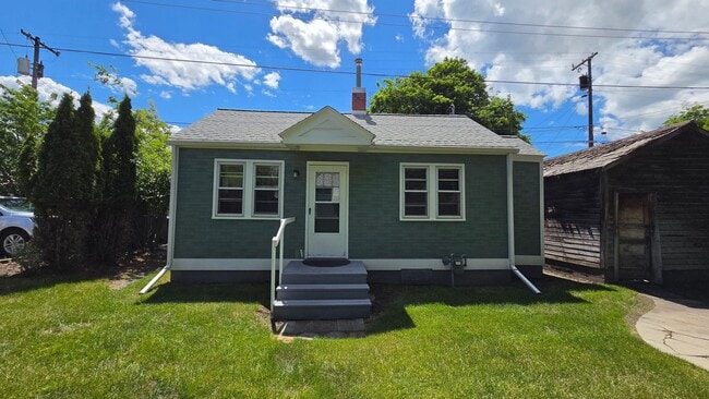Building Photo - FIR521 Unit 521 1/2