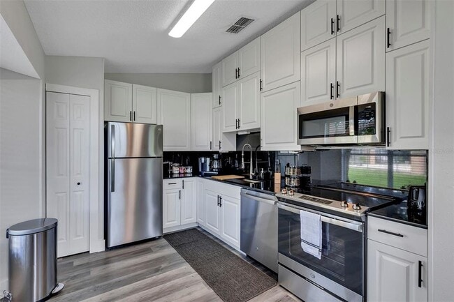 Photo - 309 San Gabriel St