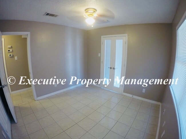 Photo - 908 Deorsam Dr