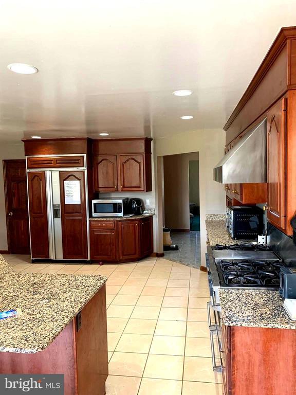 Photo - 120 Oechsle Rd