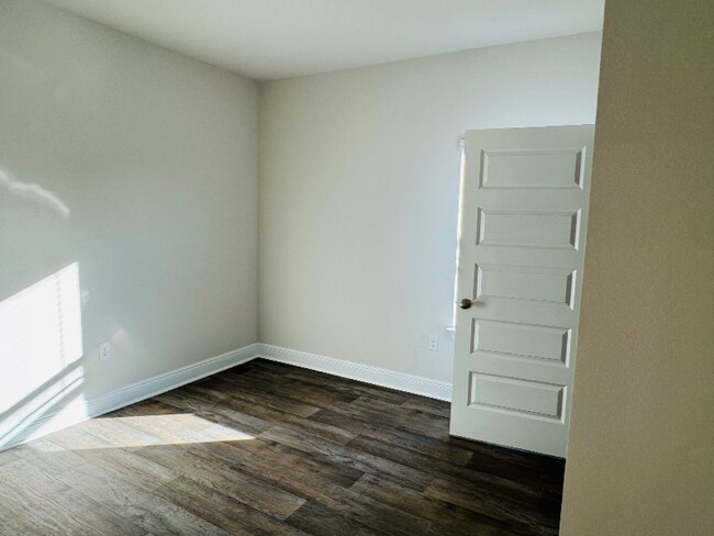 Photo - 13647 Logan Pl