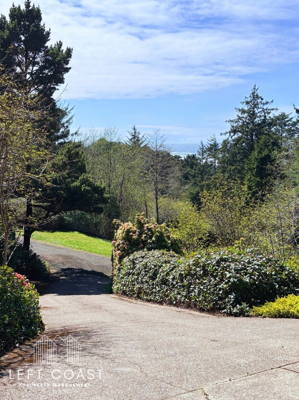 Photo - 7205 SW Burl Dr