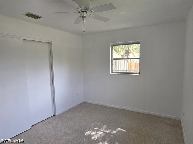 Photo - 33 Broadway Cir