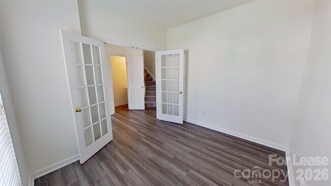 Photo - 2014 Rosewater Ln