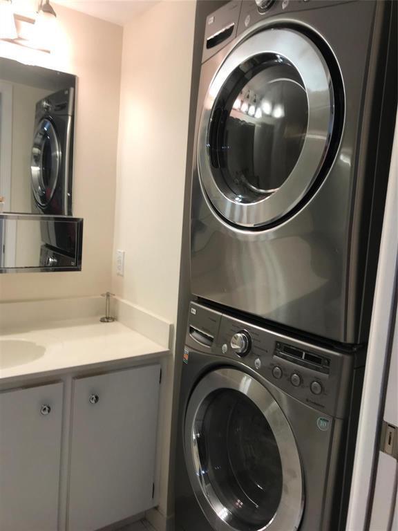 Photo - 2600 Collins Ave Unit 401