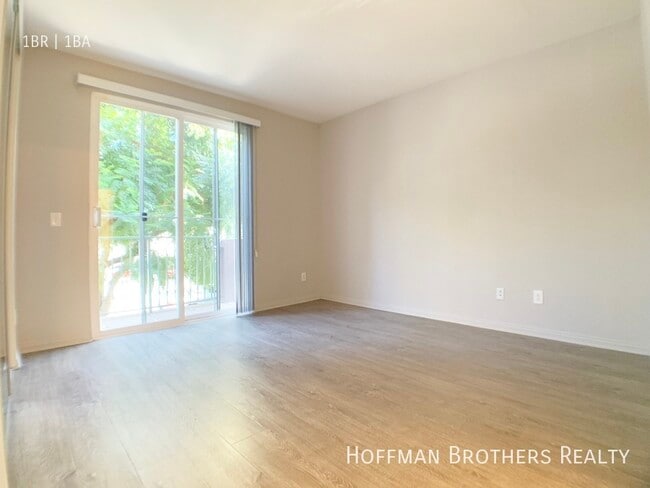 Photo - 3707 Motor Ave Unit 104