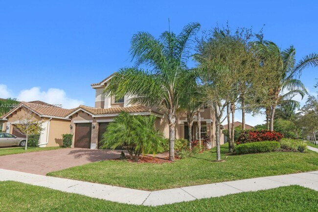 8185 Fiera Ridge Dr