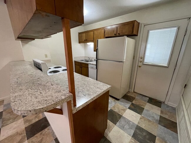 Photo - 1306 Brown Dr Unidad A