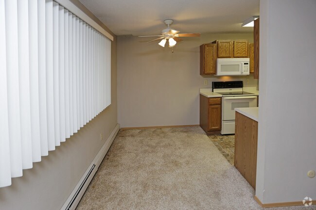 Photo - Walter Estates