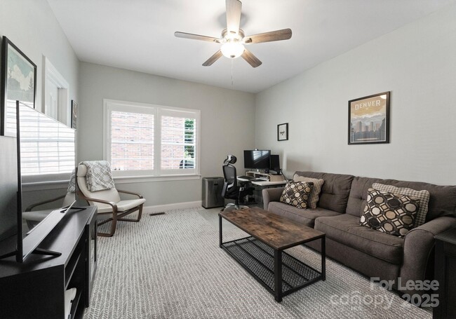 Photo - 18807 Dembridge Dr