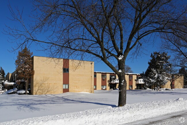 Photo - Regency Apartments