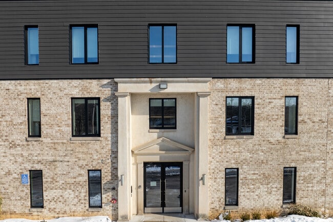 Photo - The Flats on 100