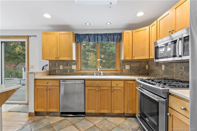 Photo - 4 Woodvale Rd Ext