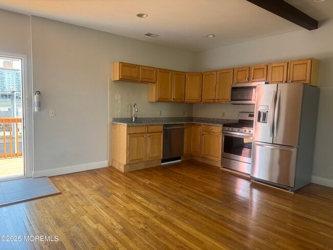 Building Photo - 625 Cookman Ave Unit #4 Rental