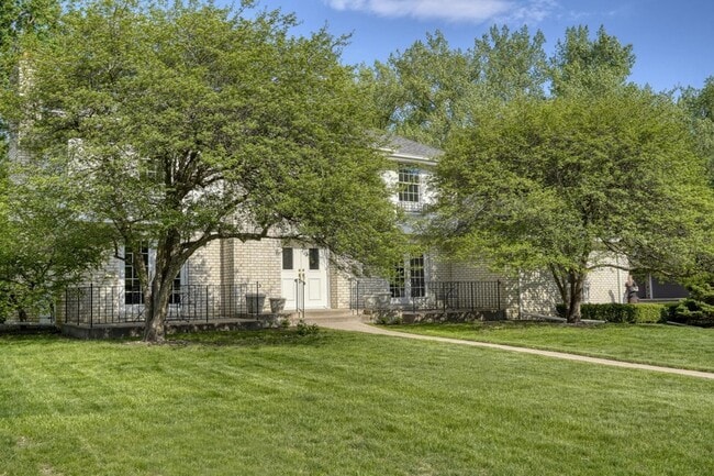 Photo - 5721 Londonderry Rd