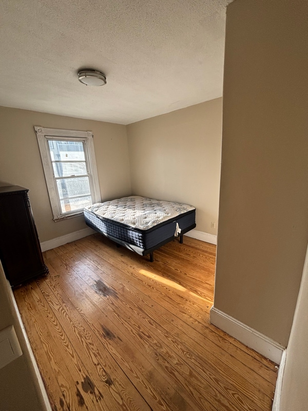 Photo - 74 County St