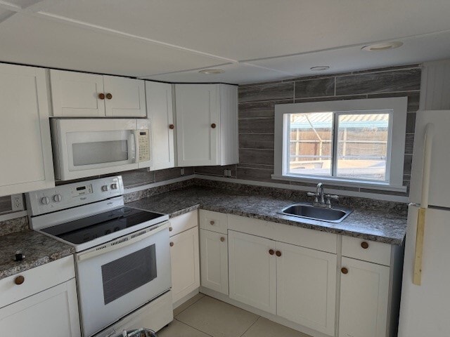 Photo - 354 Oleander Dr