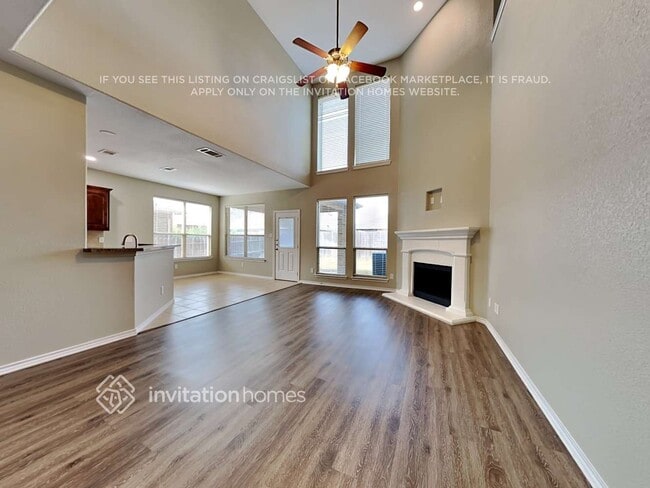 Photo - 2222 Whitney Dr