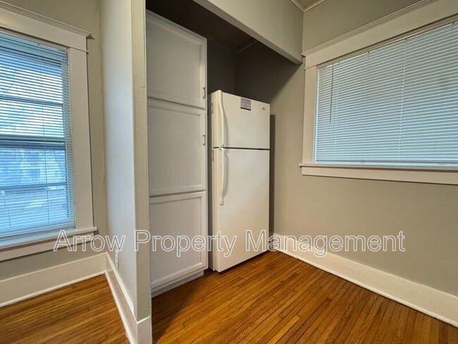 Photo - 1801 E Street Unidad 2