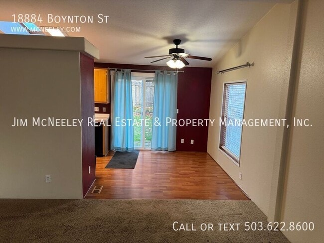 Photo - 18884 Boynton St