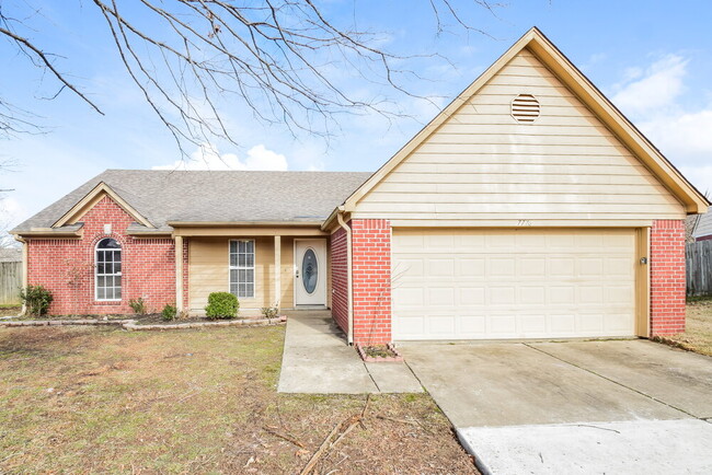 Building Photo - 7776 Parkwood Cove