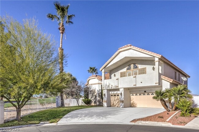 Building Photo - 5152 Forest Oaks Dr