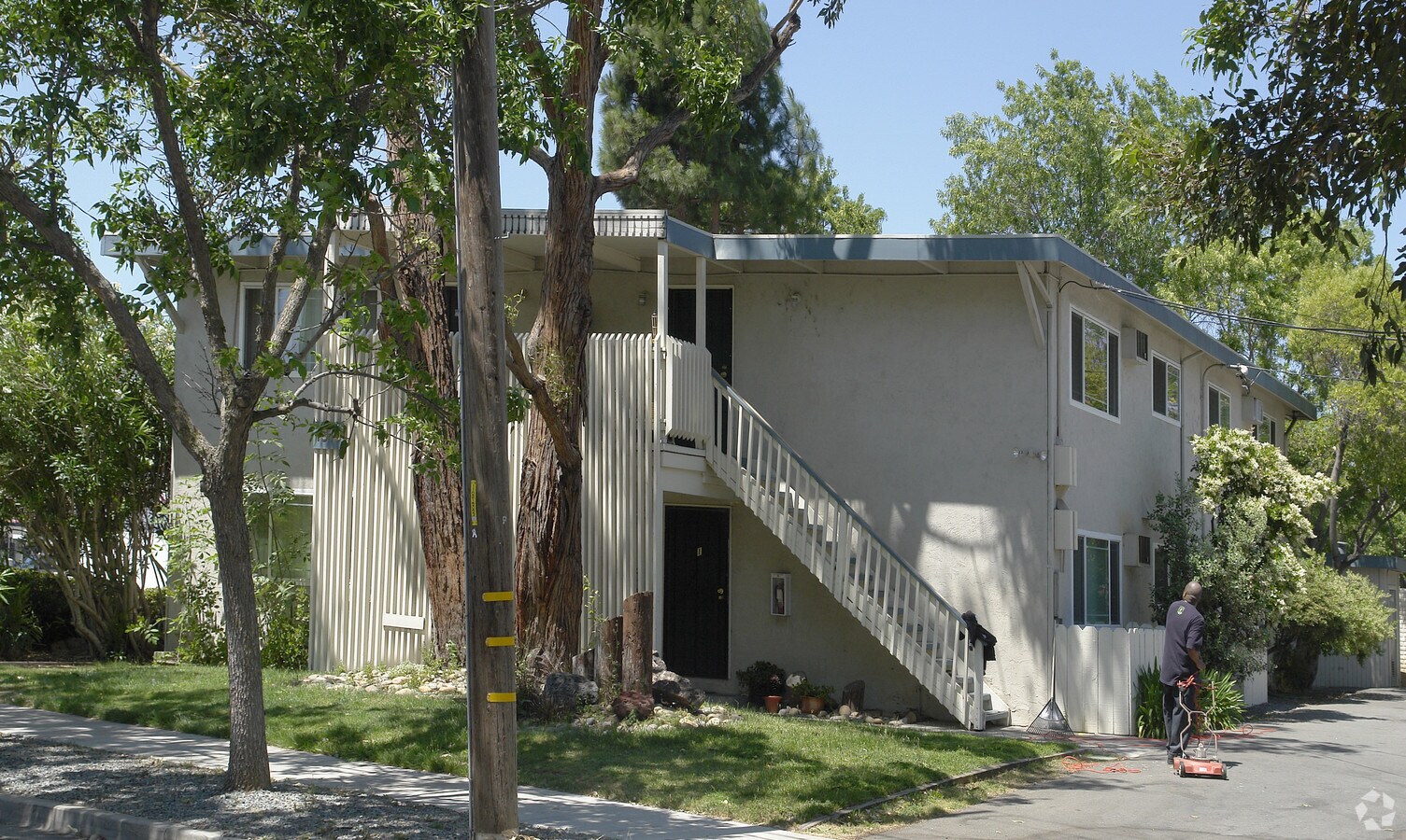 Photo - 1519 Glazier Dr Apartments