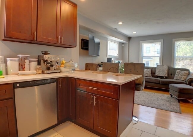 Photo - 10 Rockledge St Unit 2